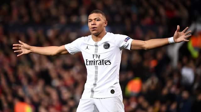 记者：佩林出现肌肉疲劳，将缺席尤文与乌迪内斯的意杯1／8决赛（受肌肉疲劳困扰，佩林无缘尤文对乌迪内斯的意杯1／8决赛）