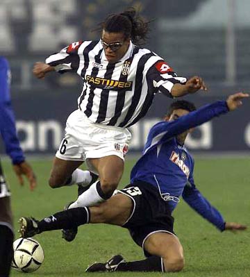 印媒：梅西12月举行印度行，将造访加尔各答、孟买与海得拉巴（印媒称梅西将于12月赴印度，行程涵盖加尔各答、孟买与海得拉巴）