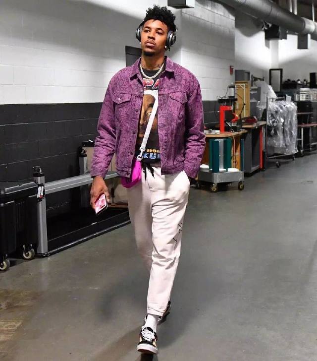 巴媒：米兰已表达对乌戈-索萨的兴趣，科林蒂安正在等待报价（巴媒：米兰有意乌戈-索萨，科林蒂安静候报价）