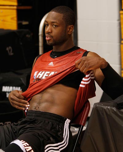 意天空：罗马将周五为齐尔克泽开出报价，曼联知情但兴趣不大（意天空称罗马将于周五报价齐尔克泽，曼联已知情但兴趣有限）