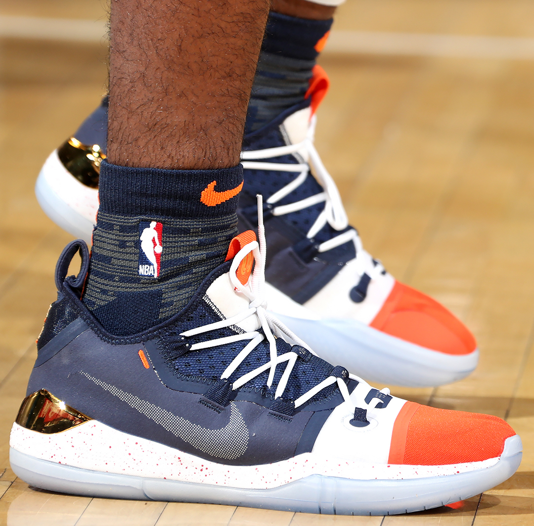 Scotto：NBA高层认为马刺可能追逐马尔卡宁 他是文班的理想搭档（Scotto：NBA高管看好马刺追求马尔卡宁，称其是文班的理想搭档）