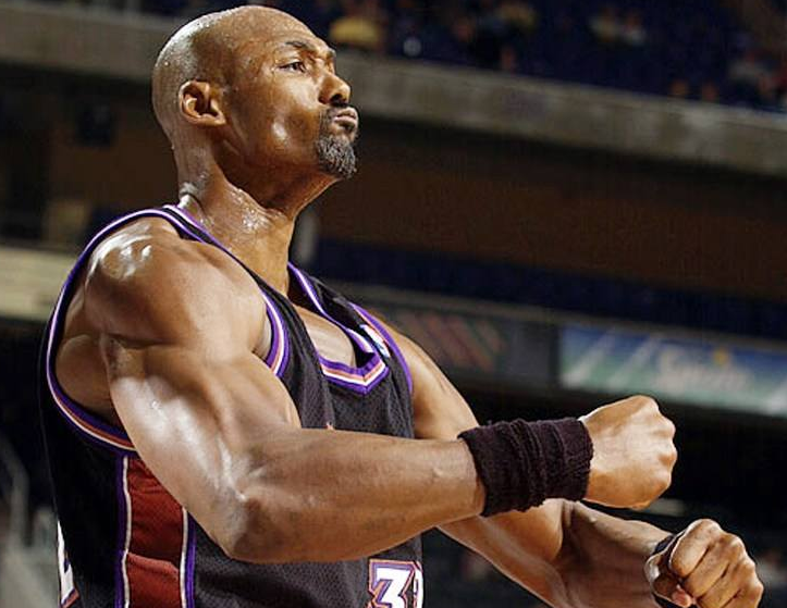 洲际杯半场：德阿拉斯凯塔、桑切斯破门，蓝十字1-1弗拉门戈（洲际杯半场战报：德阿拉斯凯塔、桑切斯各入一球，蓝十字1-1弗拉门戈）