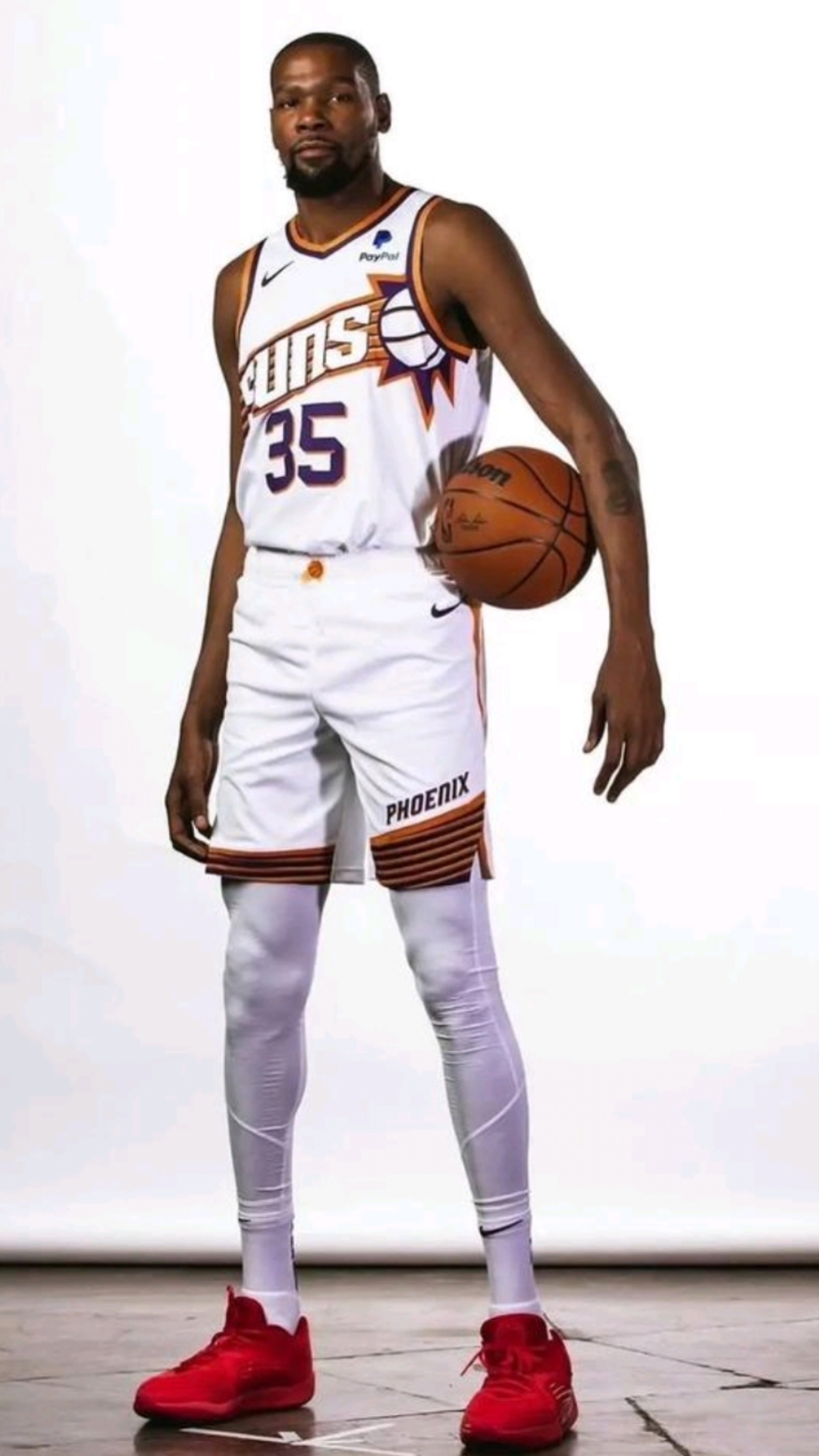 斯波尔斯特拉谈阿德巴约与韦尔搭档表现：防守未达预期，进攻端需继续磨合（斯波尔斯特拉：阿德巴约与韦尔组合防守未达标，进攻默契仍需打磨）