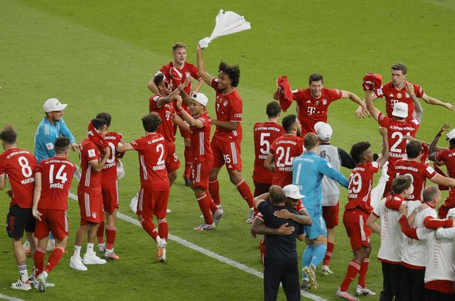 中超：山东泰山主场2-0完胜青岛队（中超：山东泰山主场2比0击败青岛队）