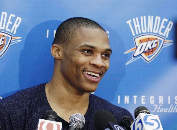 佩德里：我必须提高进球能力，我哥还给我定了赛季进球目标（佩德里：我得提升进球效率，哥哥还给我定了本赛季的进球目标）